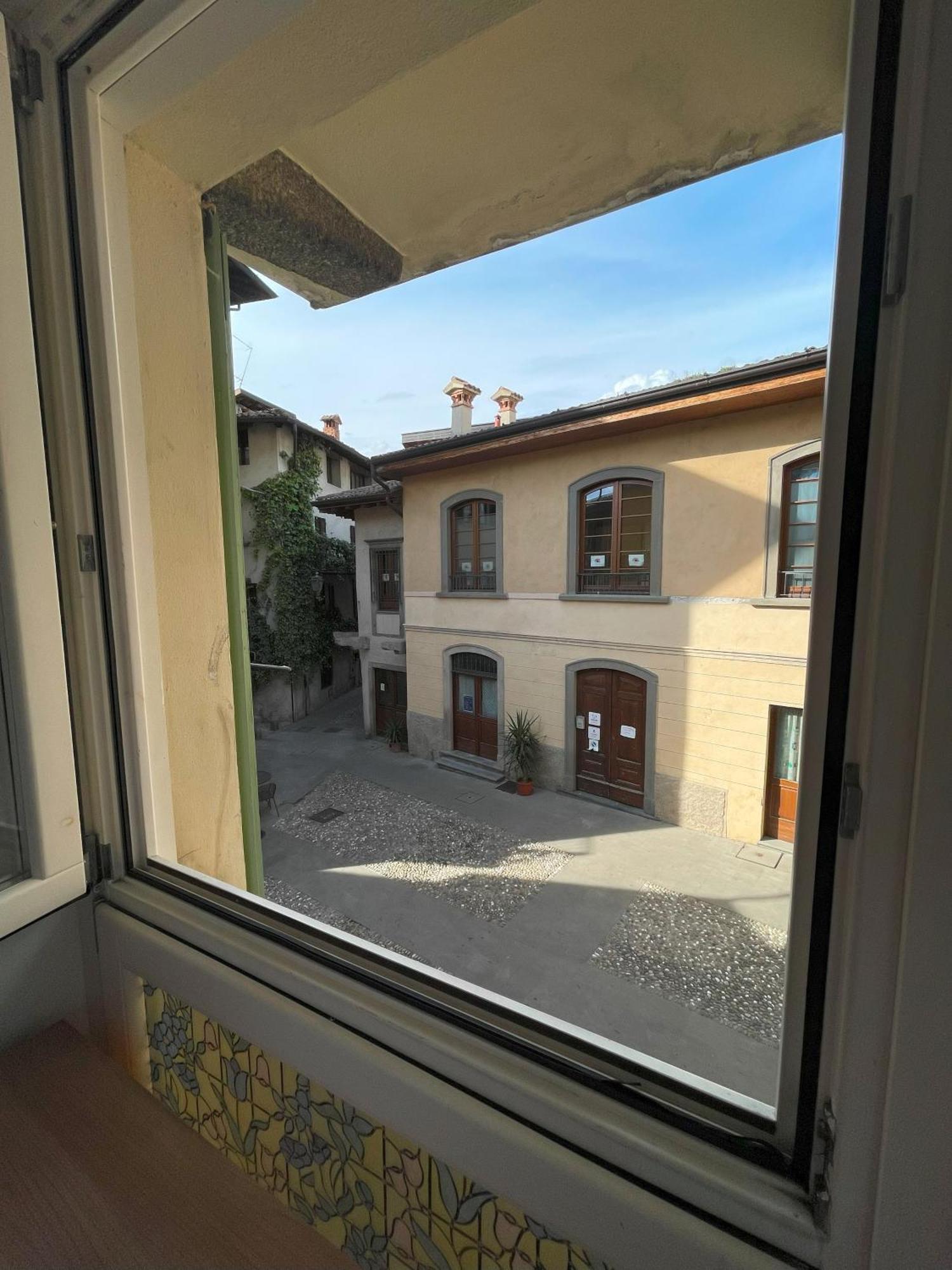 Casa Berlai, Bilocale Sul Lago Villa Pisogne Exteriör bild